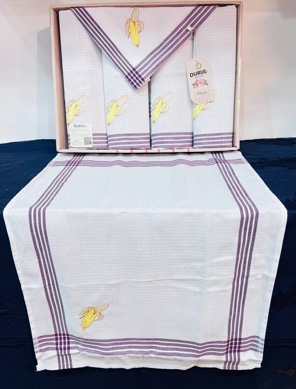 photo_5875319917681689956_y