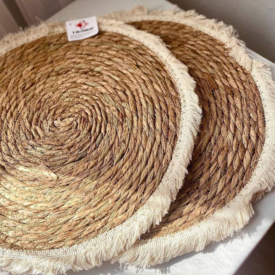 photo_5958689609468725472_y